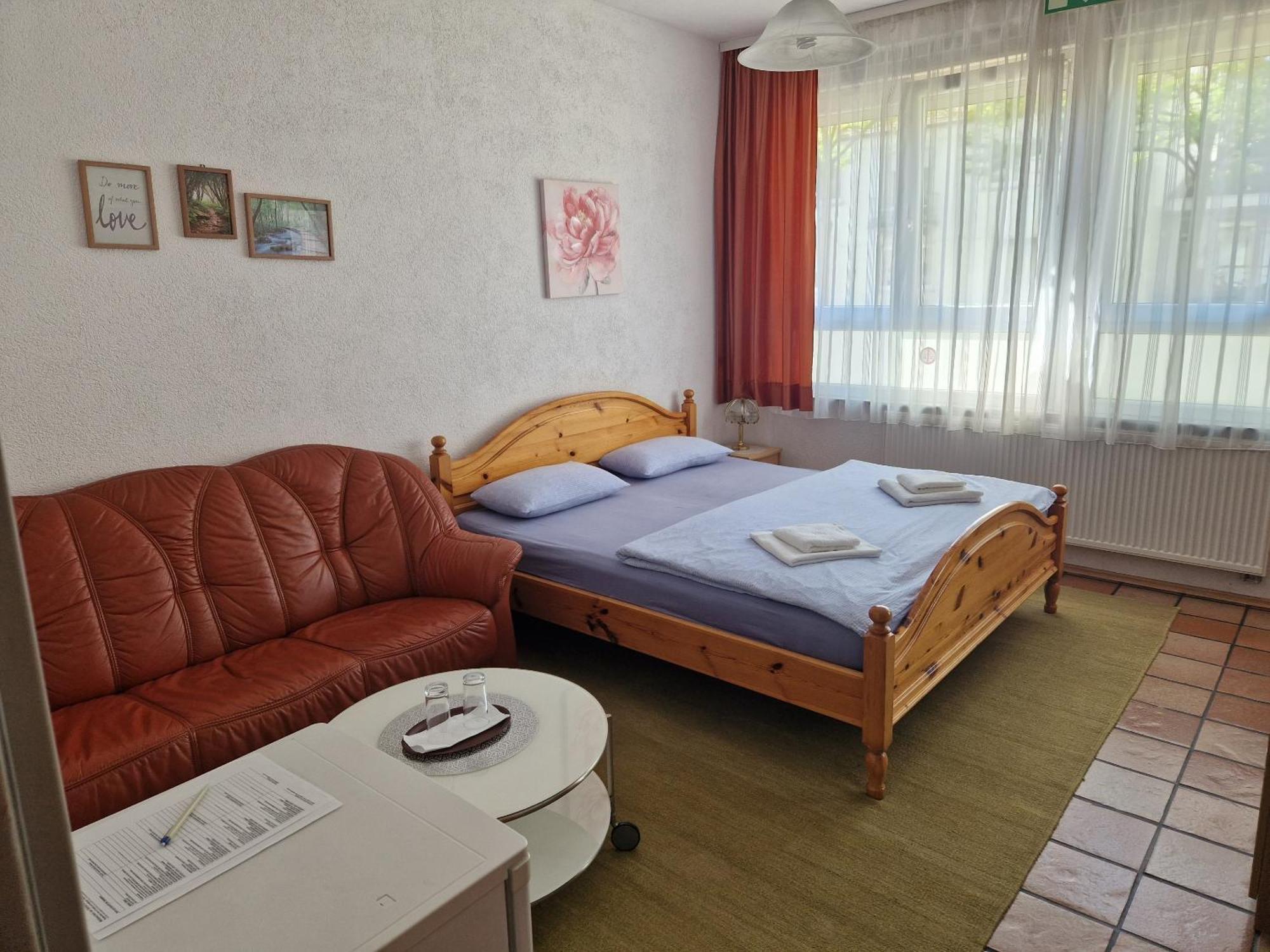 Pension Antalya Фридрихсхафен Номер фото