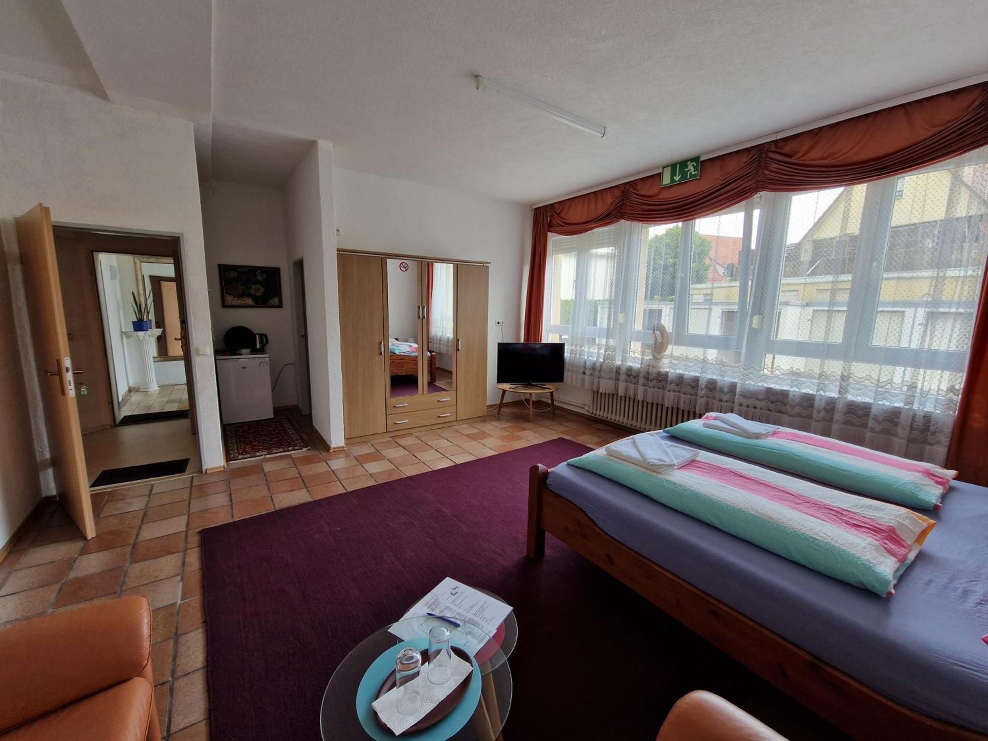 Pension Antalya Фридрихсхафен Экстерьер фото